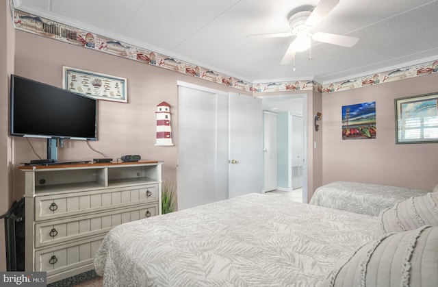 427 14th St Unit 10203, Ocean City, MD 21842 - bedroom featuring a closet and a ceiling fan