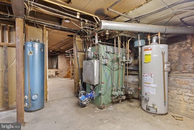 128 E Main St, Palmyra, PA 17078 - utilities featuring gas water heater and water heater