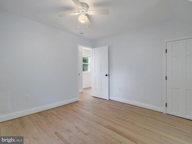 10109 Lorain Ave, Silver Spring, MD 20901 - unfurnished room with light wood-type flooring, a ceiling fan, and a smoke detector