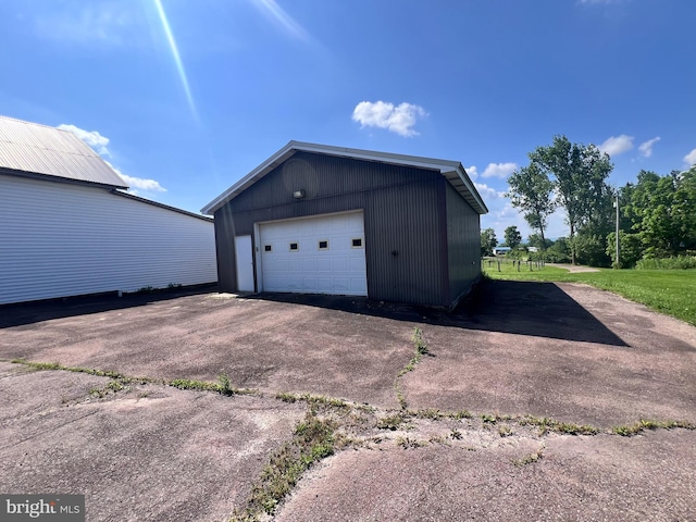 733 Saint Paul Rd, Meyersdale, PA 15552 - view of detached garage