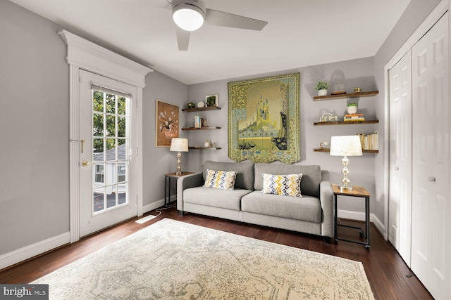 8327 Fran Ct, Lorton, VA 22079 - living area featuring a ceiling fan and wood finished floors