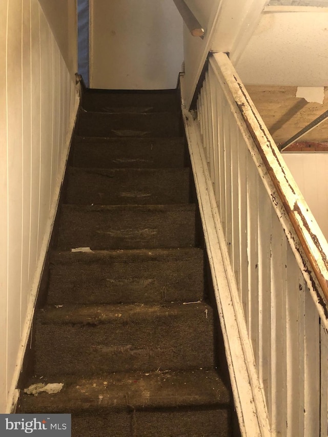 1730 Mckean Ave, Baltimore, MD 21217 - view of stairs
