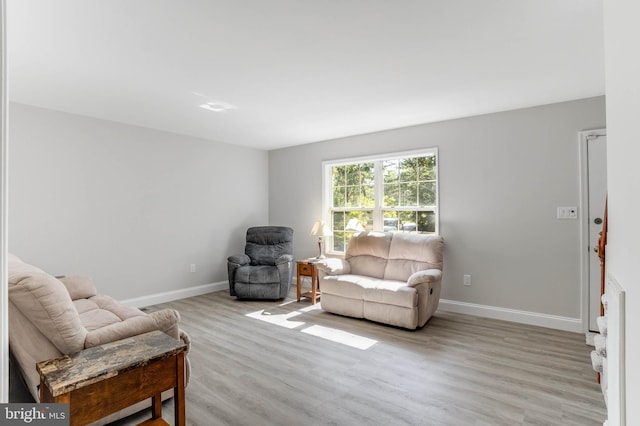 6508 Millcreek Rd, Laurel, DE 19956 - living room with wood finished floors and baseboards