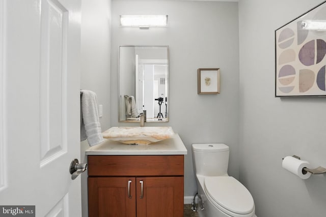2119 21st Rd N, Arlington, VA 22201 - half bath with vanity and toilet
