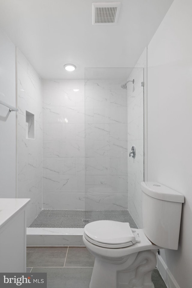 8281 Clifton Farm Ct, Alexandria, VA 22306 - bathroom with a stall shower and vanity