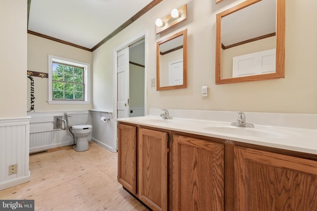 249 Mattson Rd, Garnet Valley, PA 19060 - full bathroom with crown molding, double vanity, wainscoting, and wood finished floors