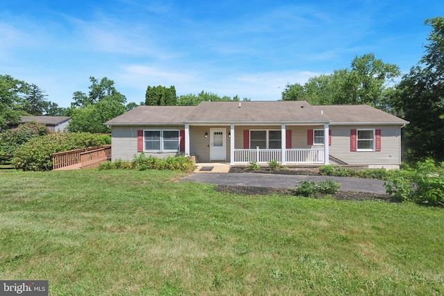 249 Mattson Rd, Garnet Valley, PA 19060 - ranch-style home featuring a porch and a front yard