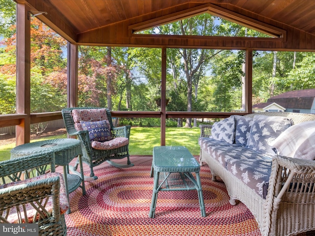 285 Laguna Cir, Severna Park, MD 21146 - sunroom / solarium featuring vaulted ceiling and an outdoor hangout area