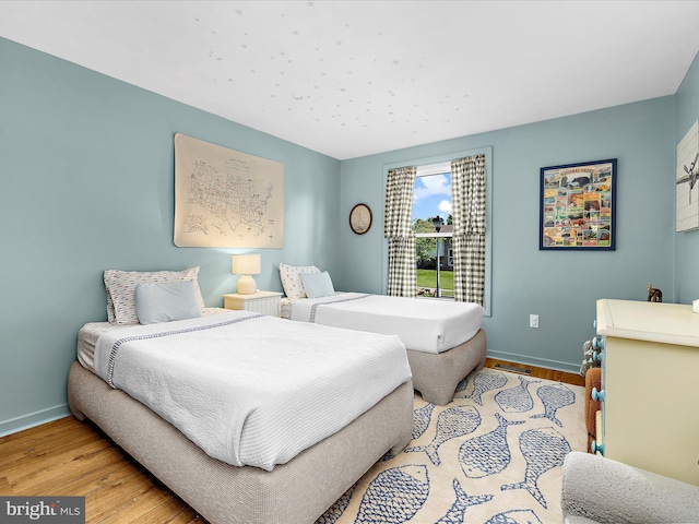 285 Laguna Cir, Severna Park, MD 21146 - bedroom with wood finished floors