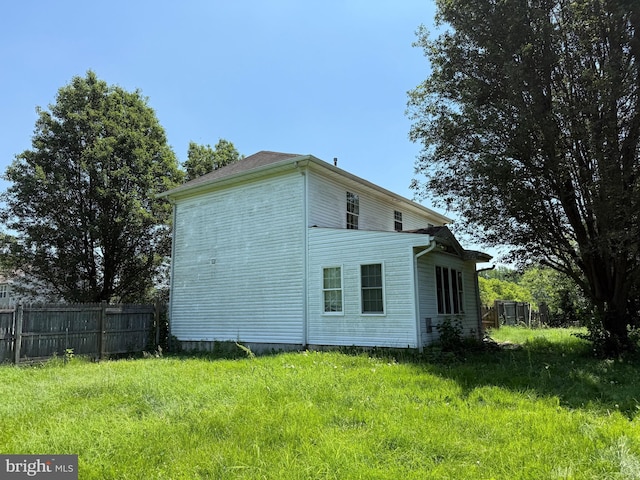 4 Brook Ramble Ln, Townsend, DE 19734 - view of side of property