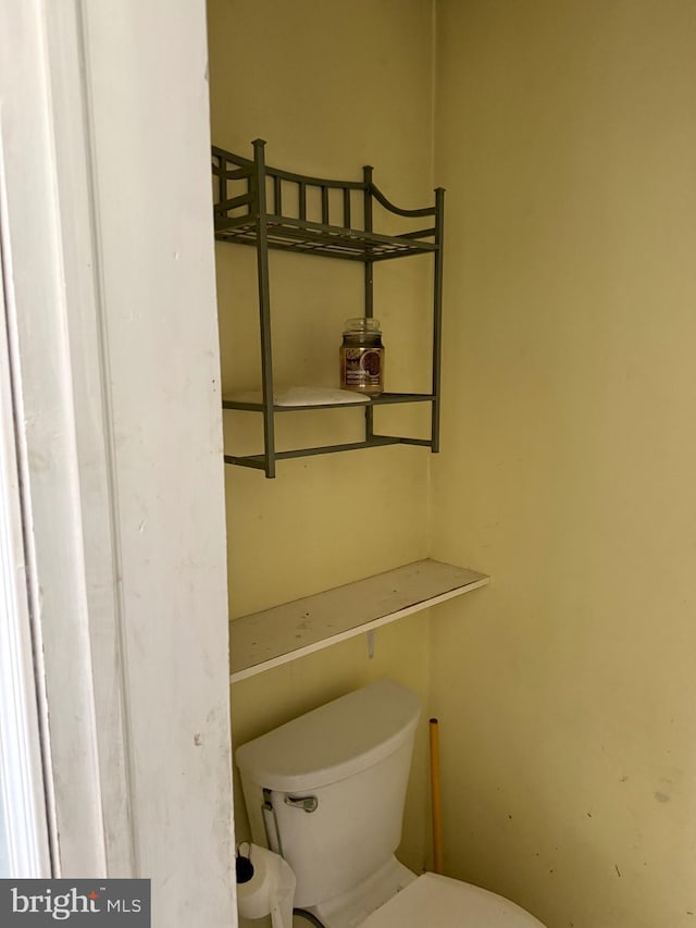 4 Brook Ramble Ln, Townsend, DE 19734 - bathroom featuring toilet