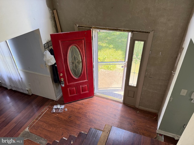 4 Brook Ramble Ln, Townsend, DE 19734 - entrance foyer featuring wood finished floors