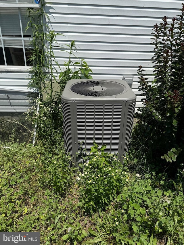 4 Brook Ramble Ln, Townsend, DE 19734 - exterior view of a cooling unit