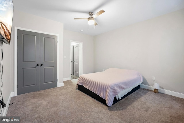 812 N Patterson Park Ave, Baltimore, MD 21205 - carpeted bedroom with a closet and a ceiling fan