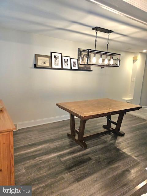 43 Briarcliffe Rd, Glenolden, PA 19036 - dining area with dark wood finished floors