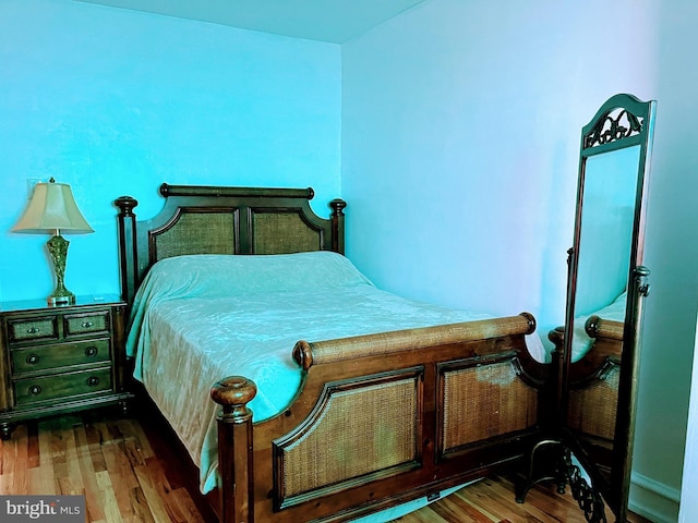 5905 N 3rd St, Philadelphia, PA 19120 - bedroom featuring wood finished floors