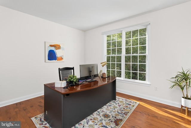 7 Shady Brook Ln, Cranbury, NJ 08512 - home office with wood finished floors and baseboards
