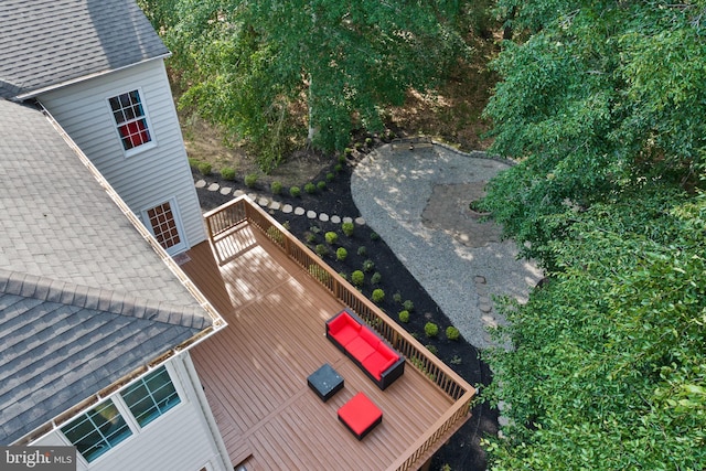 7 Shady Brook Ln, Cranbury, NJ 08512 - view from above of property