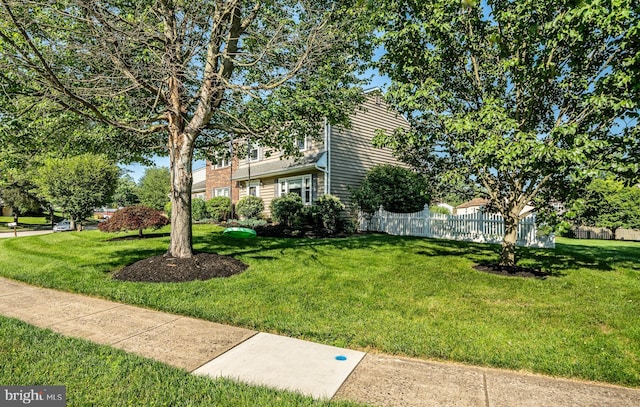 2107 Carol Ln, East Norriton, PA 19401 - view of yard