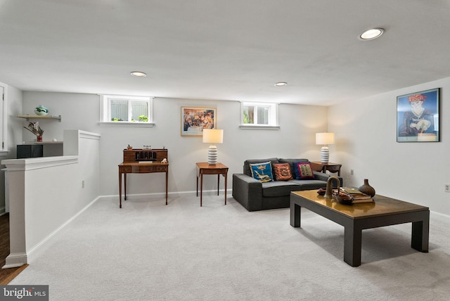 304 Summers Dr, Alexandria, VA 22301 - carpeted living room featuring recessed lighting and baseboards