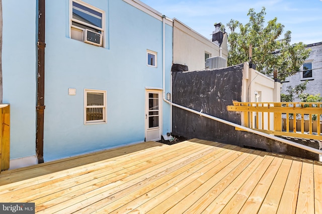 1148 S 12th St, Philadelphia, PA 19147 - view of wooden deck