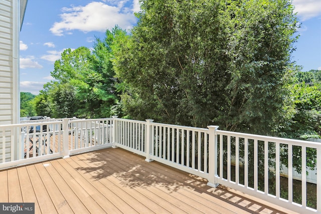 12814 Sutherby Ln, Germantown, MD 20874 - view of wooden terrace