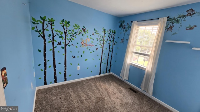 1055 View St, Hagerstown, MD 21742 - unfurnished room with carpet and baseboards
