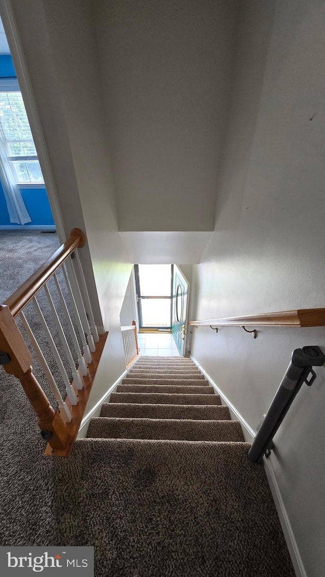 1055 View St, Hagerstown, MD 21742 - staircase featuring carpet