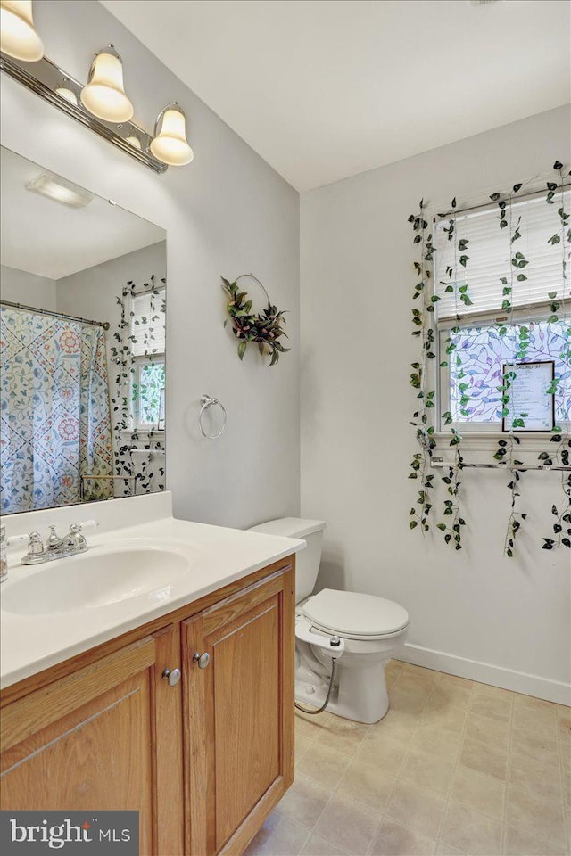 311 Woodside, West Lawn, PA 19609 - full bath with vanity and toilet