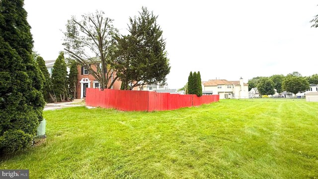 1000 Old Forge Rd, New Castle, DE 19720 - view of yard with a residential view