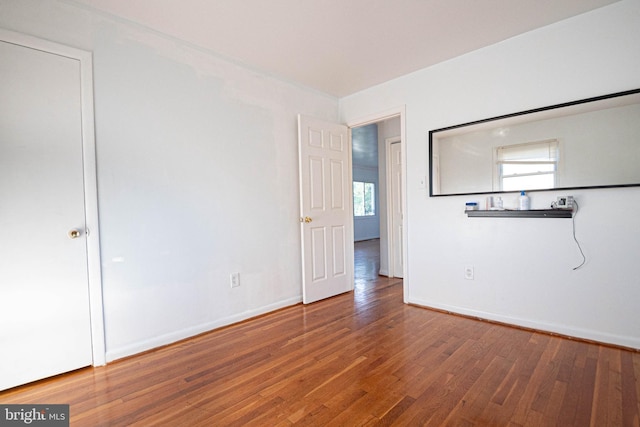 1262 Everett Ave, Woodbridge, VA 22191 - empty room with wood finished floors and baseboards