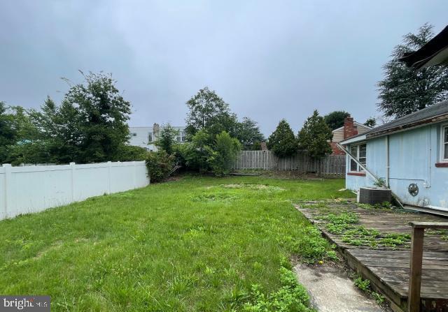 3001 Church Rd, Cherry Hill, NJ 08002 - view of yard