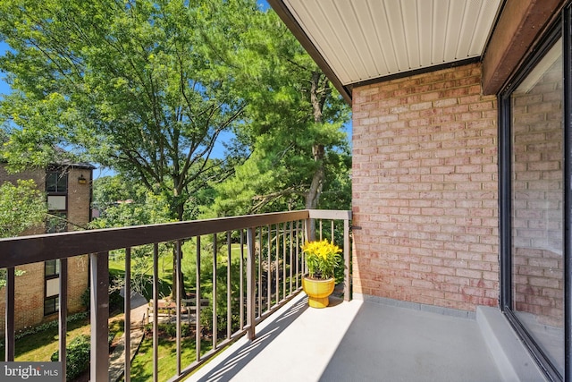 9733 Kings Crown Ct Unit 202, Fairfax, VA 22031 - view of balcony