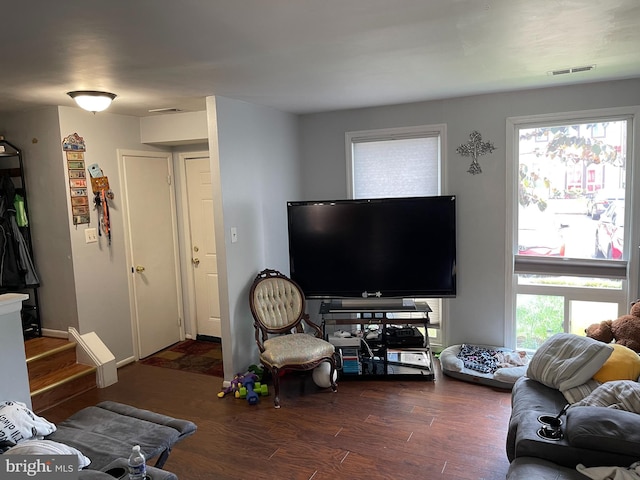 1020 Queens Ct, Herndon, VA 20170 - living room featuring wood finished floors and stairway