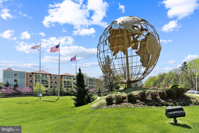 15115 Interlachen Dr Unit 3-415, Silver Spring, MD 20906 - view of community with a yard