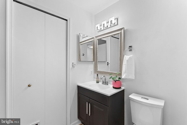 6900 Mary Caroline Cir Unit L, Alexandria, VA 22310 - half bath with vanity and toilet