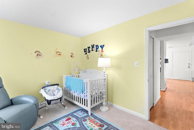 6900 Mary Caroline Cir Unit L, Alexandria, VA 22310 - bedroom with baseboards