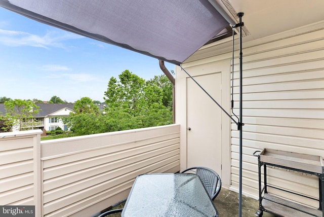 6900 Mary Caroline Cir Unit L, Alexandria, VA 22310 - view of balcony