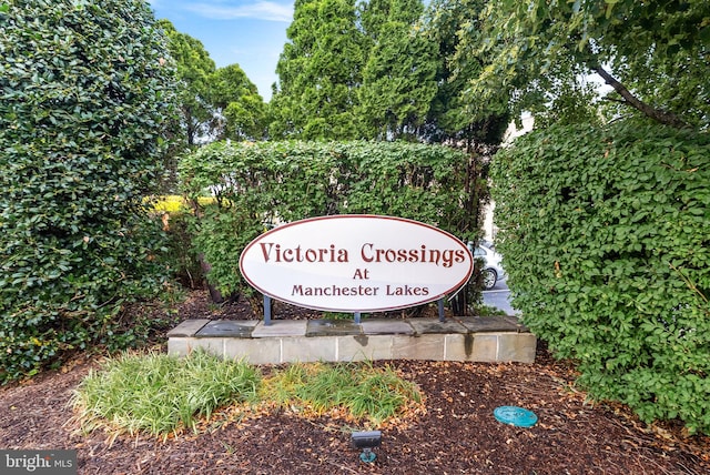 6900 Mary Caroline Cir Unit L, Alexandria, VA 22310 - view of community / neighborhood sign