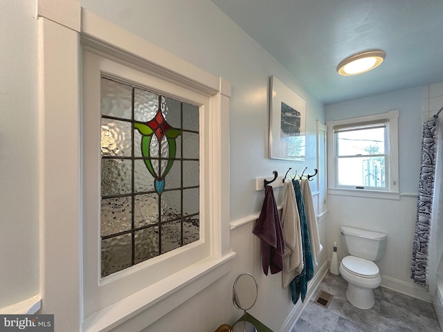 5512 Sefton Ave, Baltimore, MD 21214 - bathroom featuring toilet and a shower with shower curtain