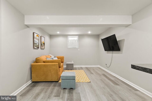 33 S Cummings Dr, Middletown, DE 19709 - living area featuring wood finished floors and recessed lighting