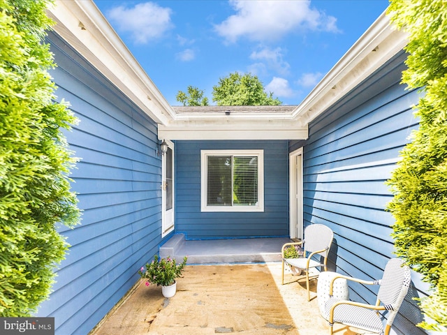 12004 Cheyenne Rd, Gaithersburg, MD 20878 - view of porch