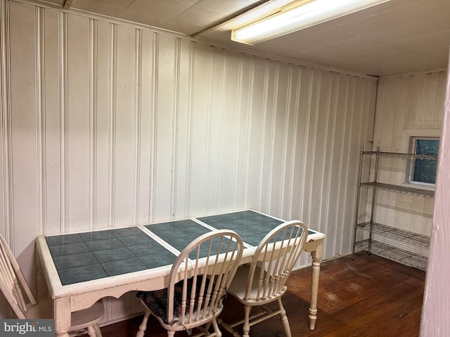 1505 London Ave, Wilmington, DE 19808 - dining space with wood finished floors and wood walls