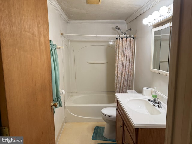 1505 London Ave, Wilmington, DE 19808 - bathroom with vanity, shower / bath combo, and crown molding