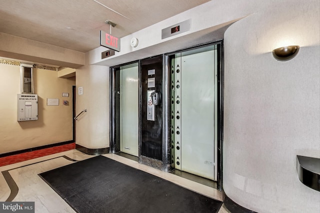 1 Scott Cir NW Unit 305, Washington, DC 20036 - view of lobby