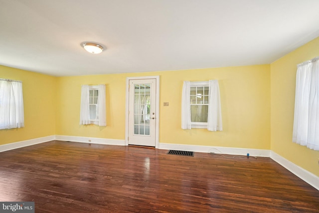 28 Oriole Ave, Media, PA 19063 - empty room with wood finished floors and baseboards