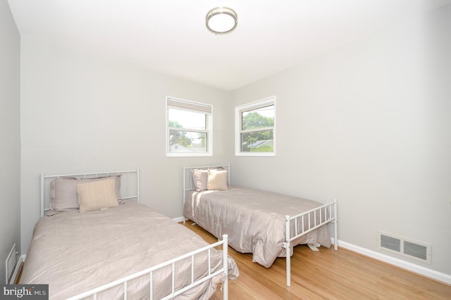 2016 Cascade Rd, Silver Spring, MD 20902 - bedroom with wood finished floors and baseboards