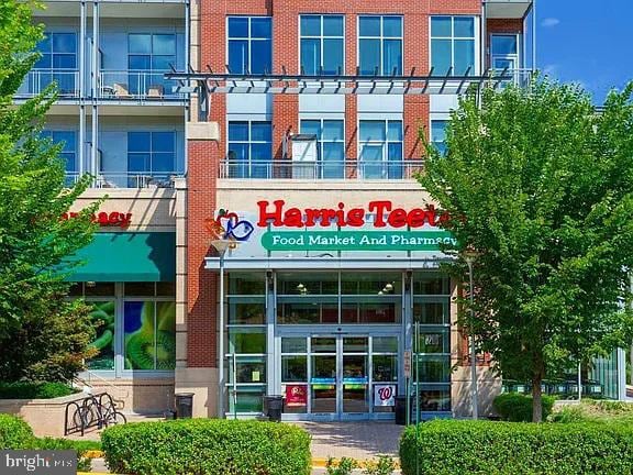 1517 Lincoln Way Unit 204, Mclean, VA 22102 - view of building exterior
