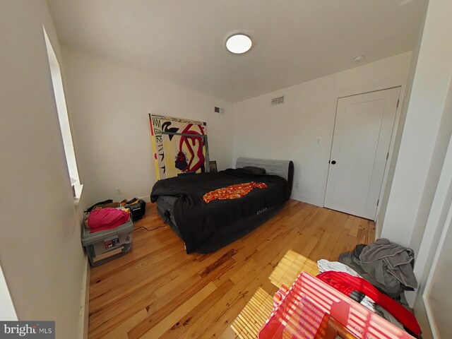 2230 N Mutter St, Philadelphia, PA 19133 - bedroom with light wood finished floors