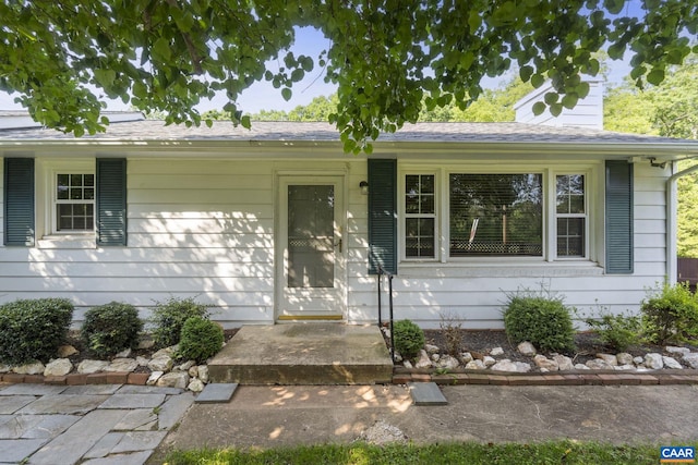 1562 Thomas Jefferson Pkwy, Charlottesville, VA 22901 - view of front of house with a chimney